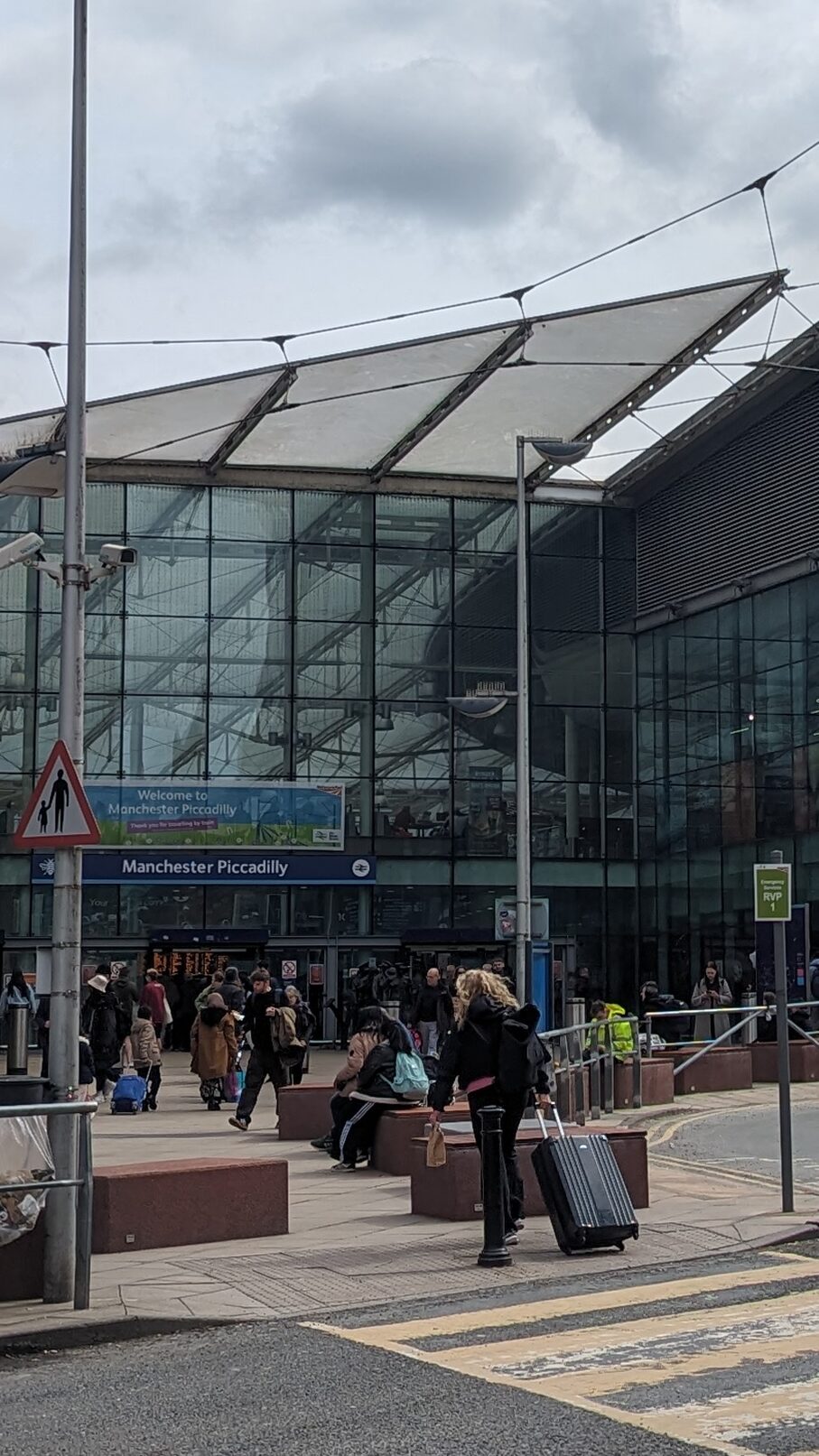 An image of Manchester Piccadilly station as the faster line to Liverpool is announced