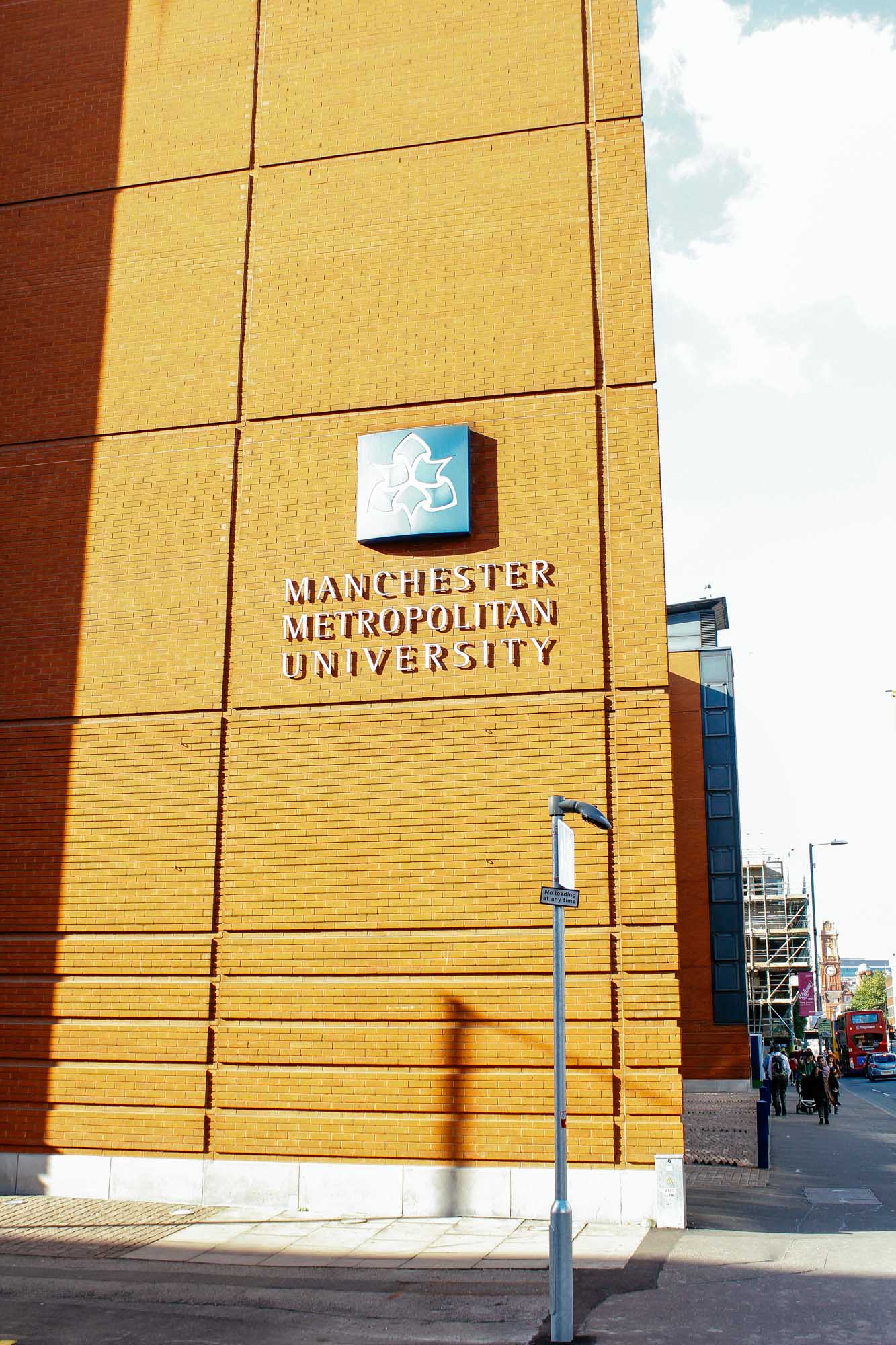 MMU