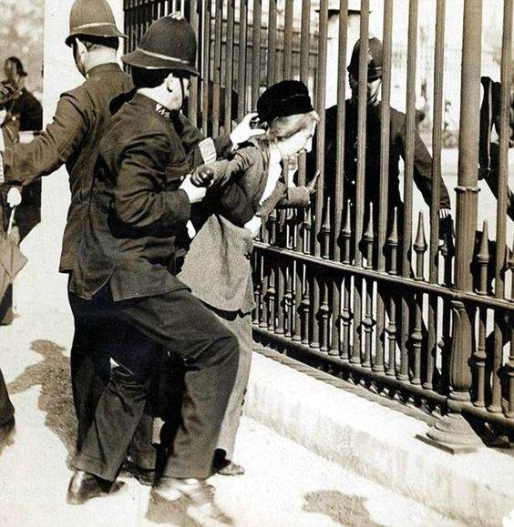 emmeline_pankhurst