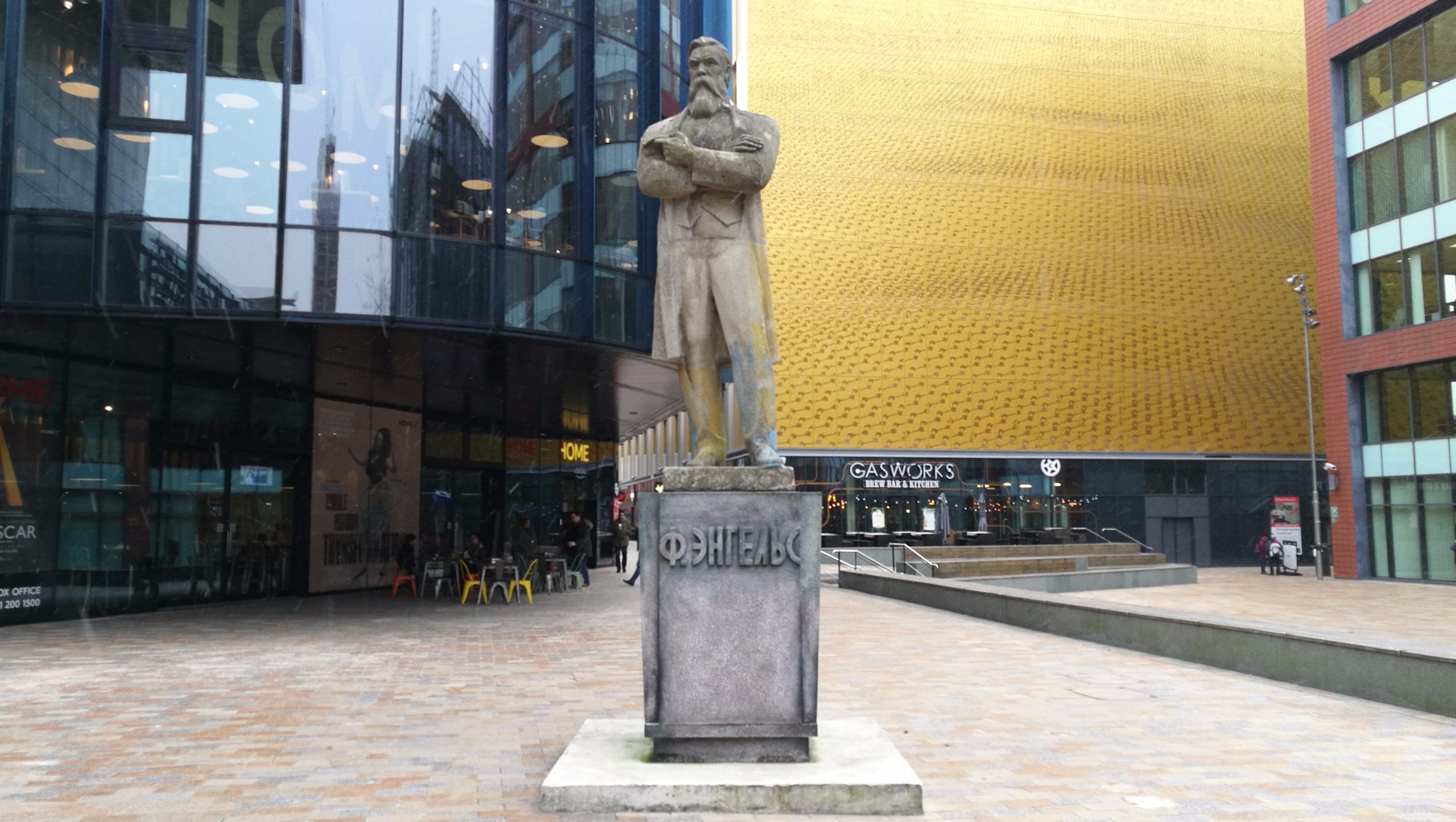 engelsstatue_1hq