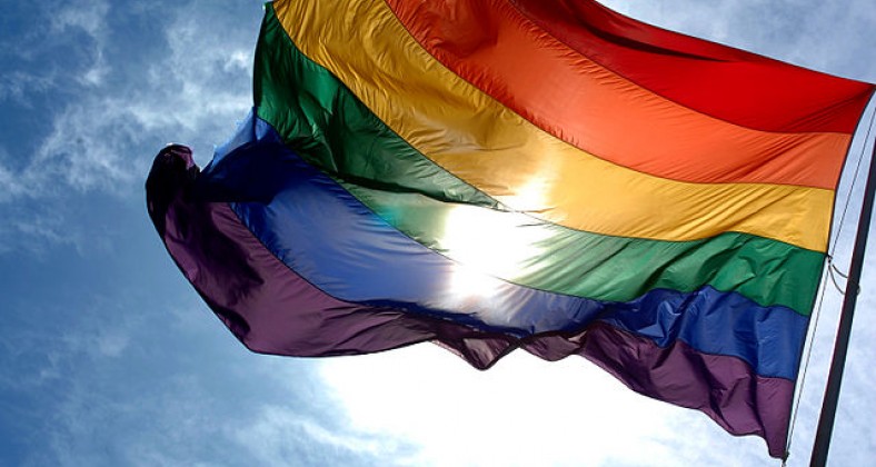 640px-rainbow_flag_and_blue_skies