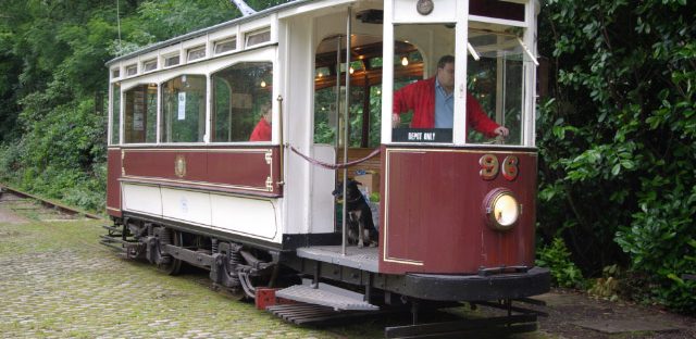 Heaton Park Tram- Photo by Stephen McKay