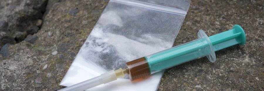 syringe-3322972_1920-1