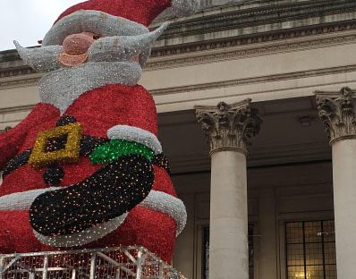 father_xmas_at_mcr_library