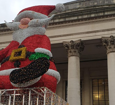 father_xmas_at_mcr_library
