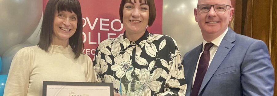 Oldham College win Beacon award