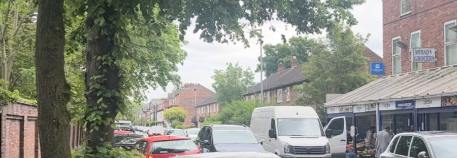 Traffic at Clarendon Road